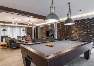 Indoor games Room