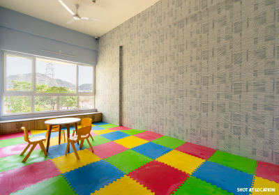 Kids’ Play Area