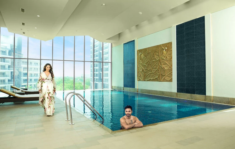 Temperature-controlled indoor pool